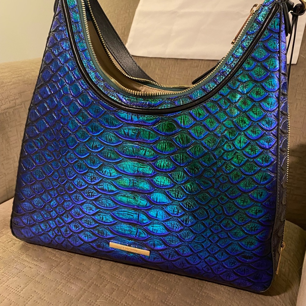 Stunning Like New BRAHMIN sold out limited holiday 2022 Tabitha Emerald Lulia